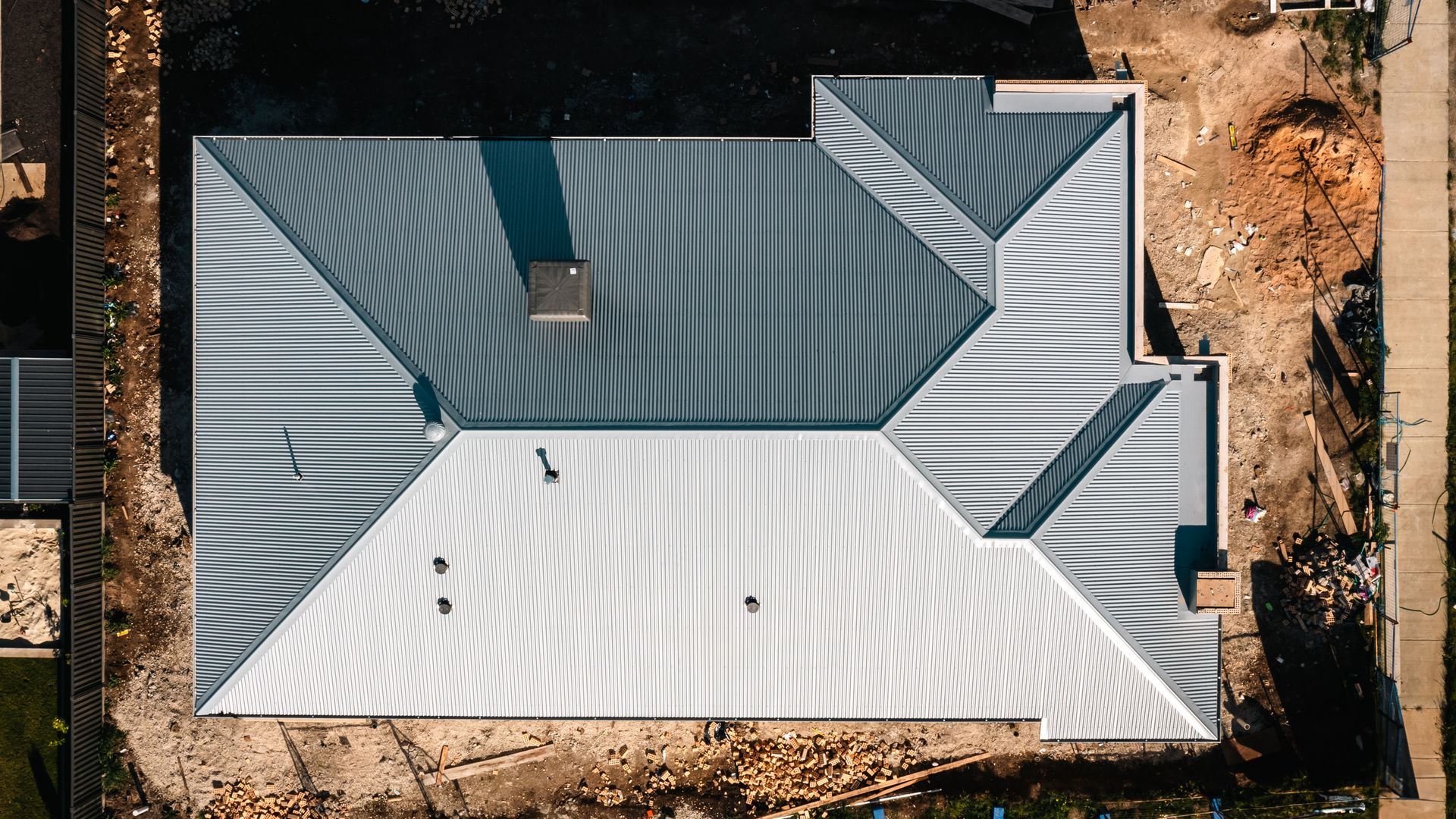 Roof installation detail